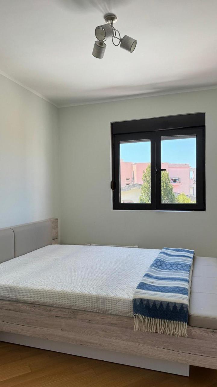 Apartment Medetiran *